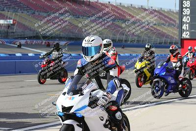 media/Jan-22-2023-Fastrack Riders (Sun) [[8956088f29]]/Cali Photo Jr by Rozzalyn/